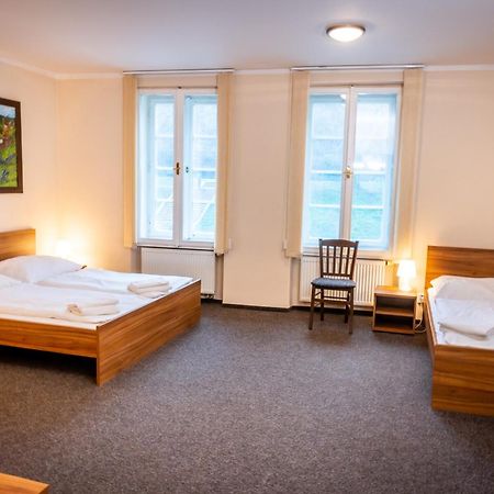 Apartments U Svejku Prága Kültér fotó